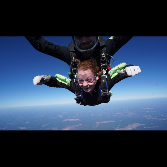 Meet your Posher, Adina - Picture 4 of 5